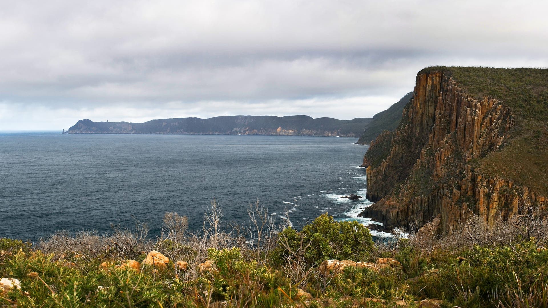 High dolerite cliffs along the Tasman Peninsula coastline